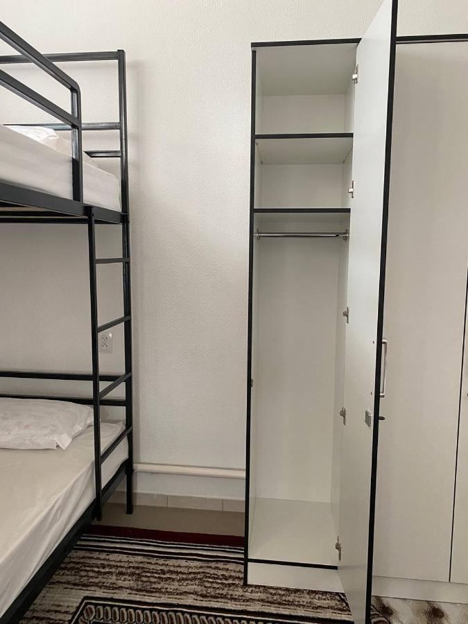 Karakol-Guest B&B 외부 사진