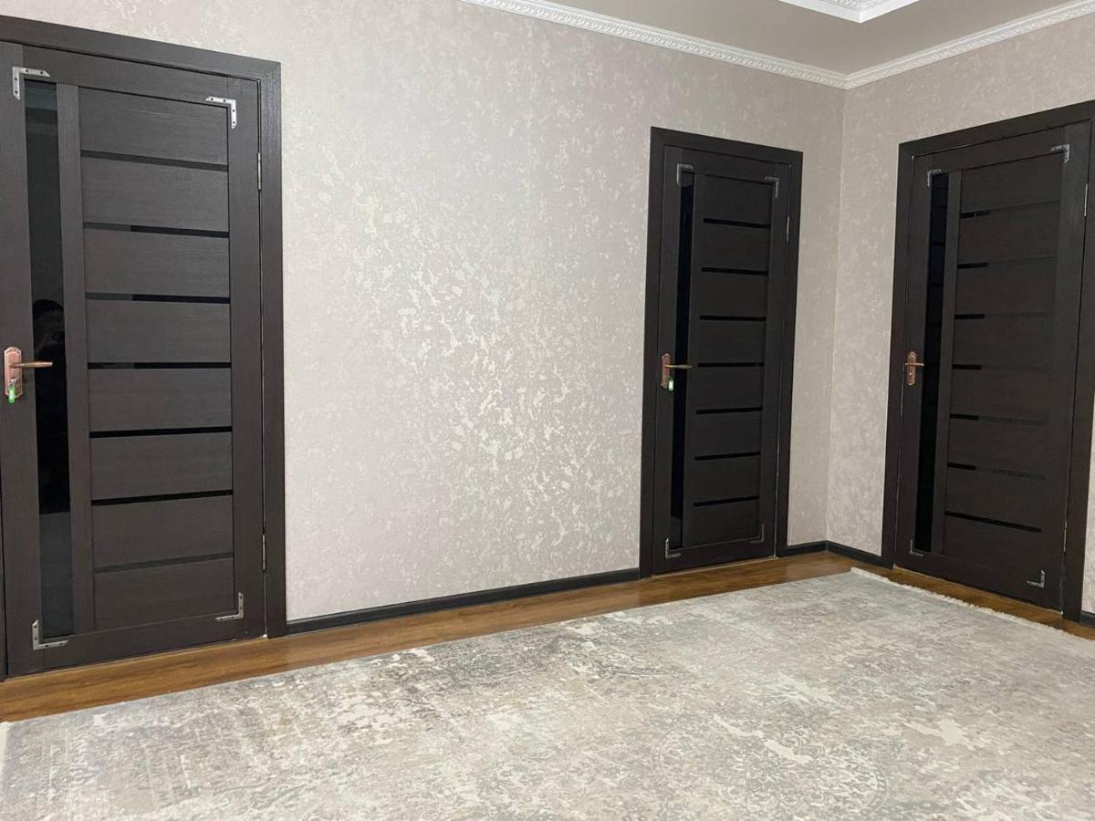 Karakol-Guest B&B 외부 사진